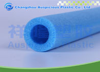 Duurzame Uitgedreven de Pijpomslag 9mm van het Polyethyleenepe Schuim Dikte in Blauwe Kleur